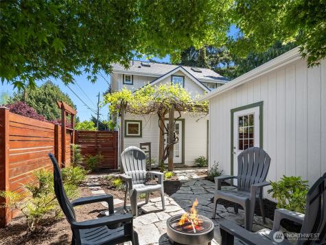 9757 2nd Avenue NW Seattle WA 98117