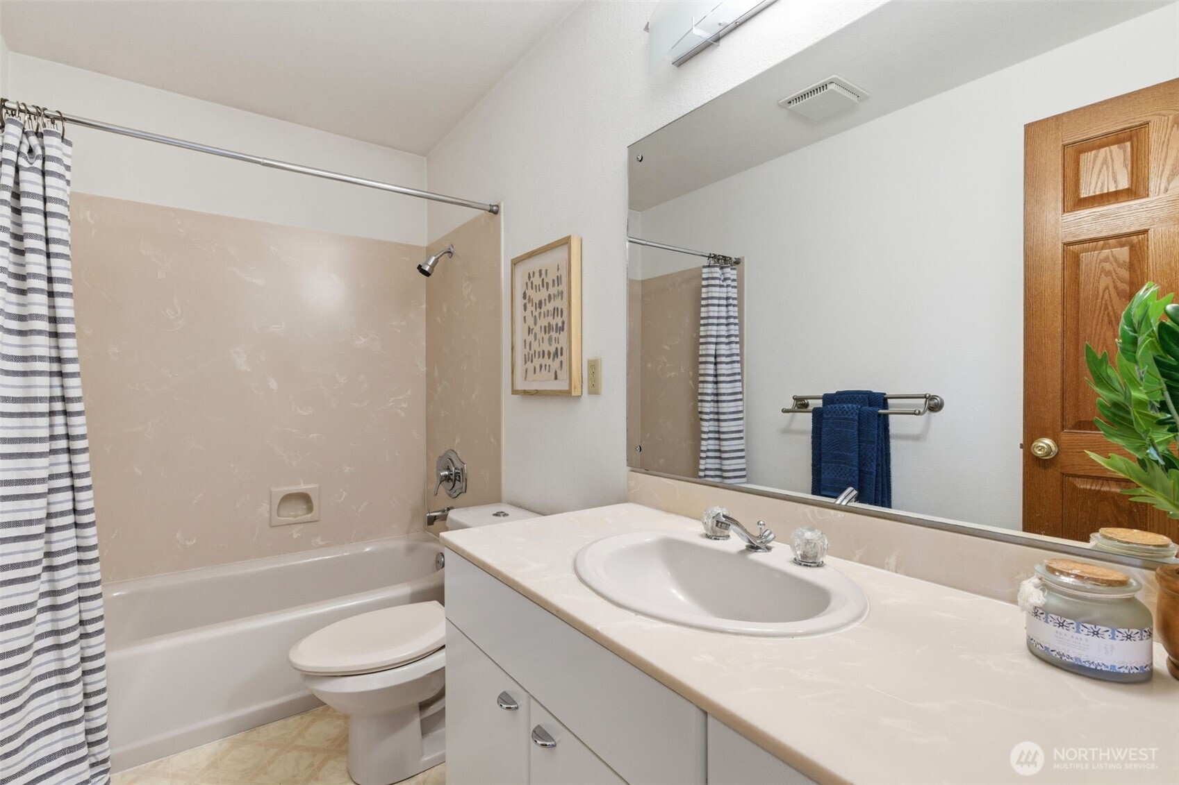 5113 19th Avenue S Seattle WA 98108