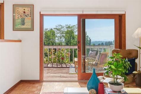 5113 19th Avenue S Seattle WA 98108