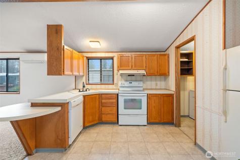 7300 32nd Avenue NE Olympia WA 98516