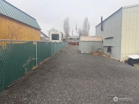 34 N Ginko Street Soap Lake WA 98851
