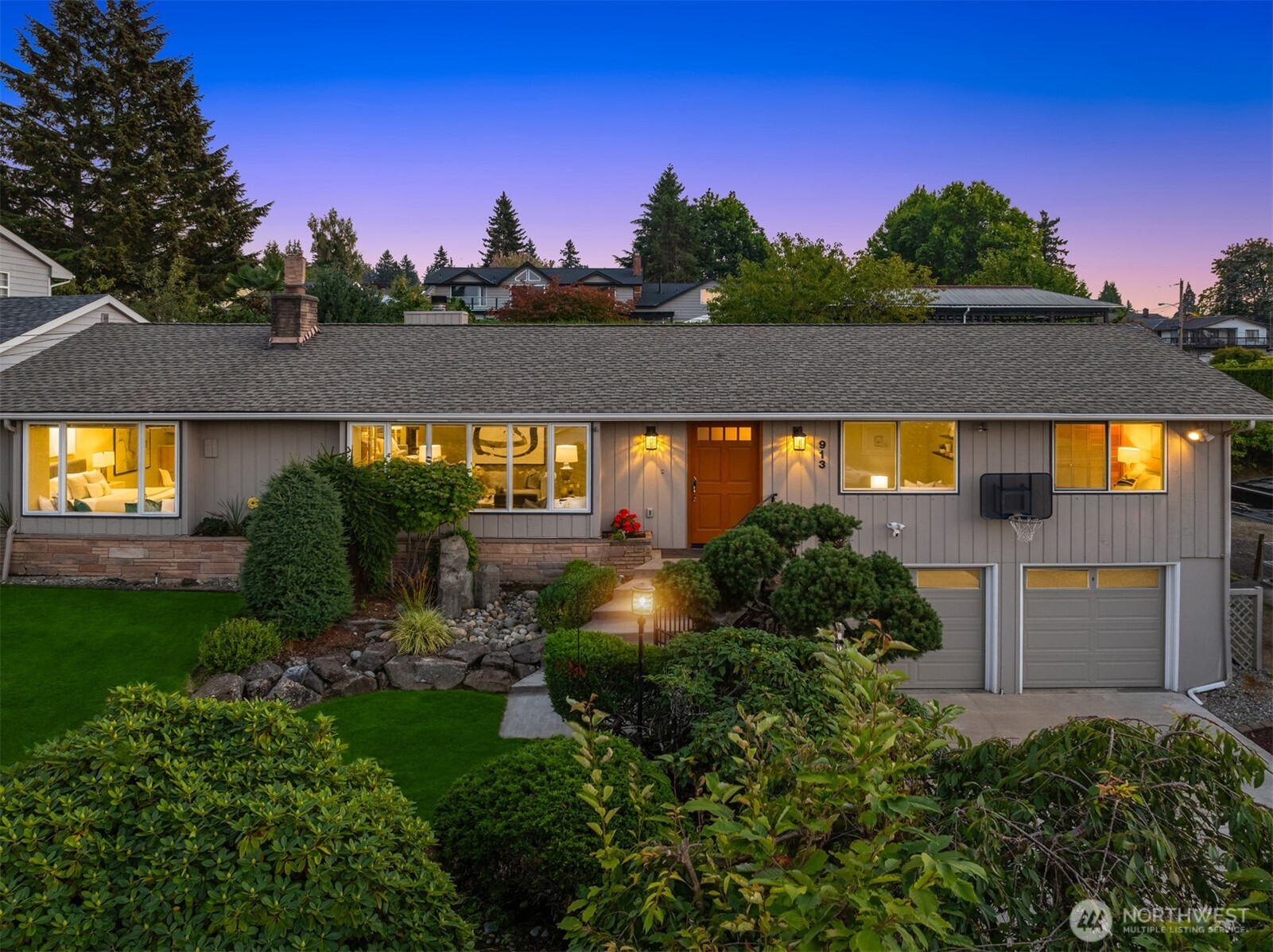 913 E Cherry Hill Street Kent WA 98030