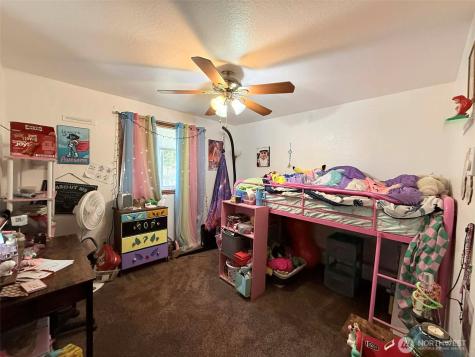 101 Edgewood Avenue Elma WA 98541