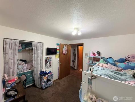 101 Edgewood Avenue Elma WA 98541