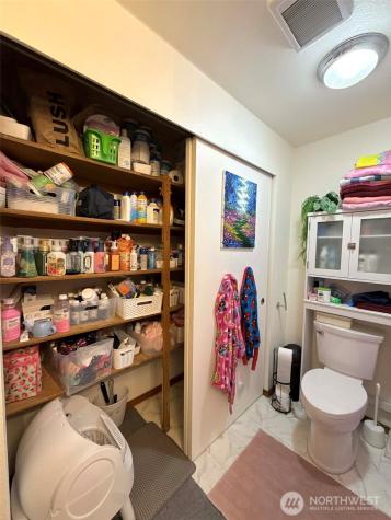 101 Edgewood Avenue Elma WA 98541