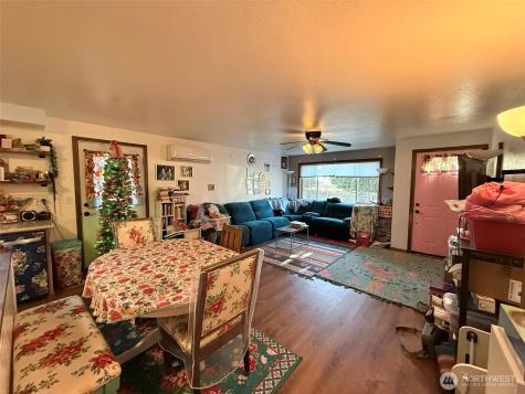 101 Edgewood Avenue Elma WA 98541