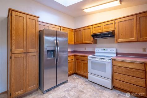4587 Siesta Place Oak Harbor WA 98277