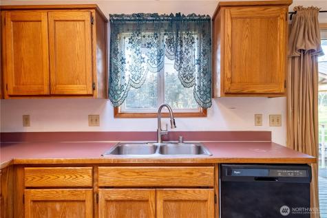 4587 Siesta Place Oak Harbor WA 98277