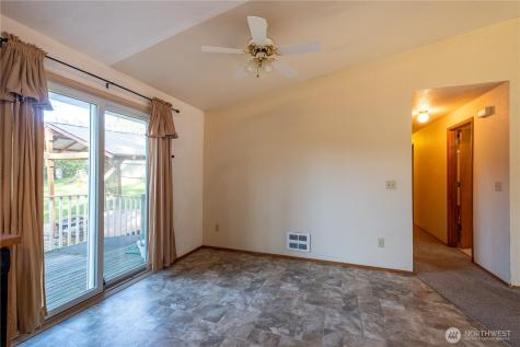 4587 Siesta Place Oak Harbor WA 98277