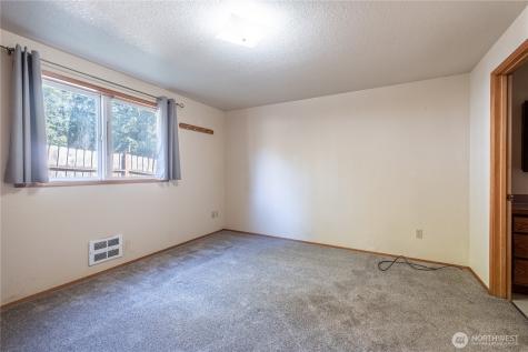 4587 Siesta Place Oak Harbor WA 98277