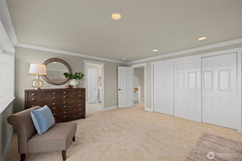 18021 SE 40th Place Bellevue WA 98008