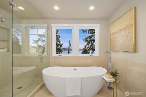 18021 SE 40th Place Bellevue WA 98008