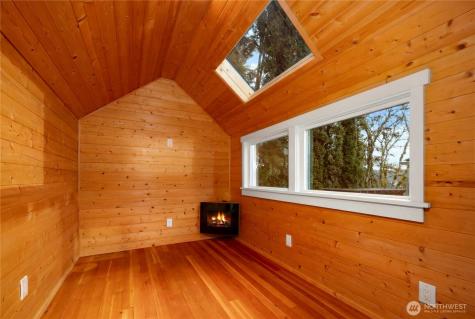 18021 SE 40th Place Bellevue WA 98008