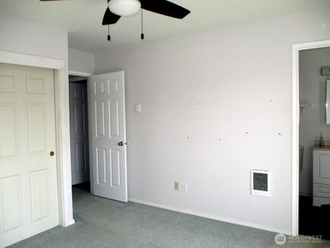 255 Canal Drive NE Ocean Shores WA 98569