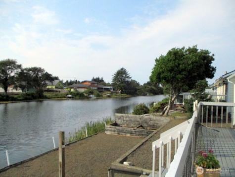 255 Canal Drive NE Ocean Shores WA 98569