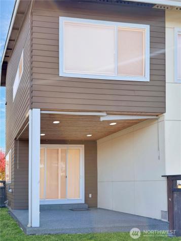 9849 6th Place SW Seattle WA 98106