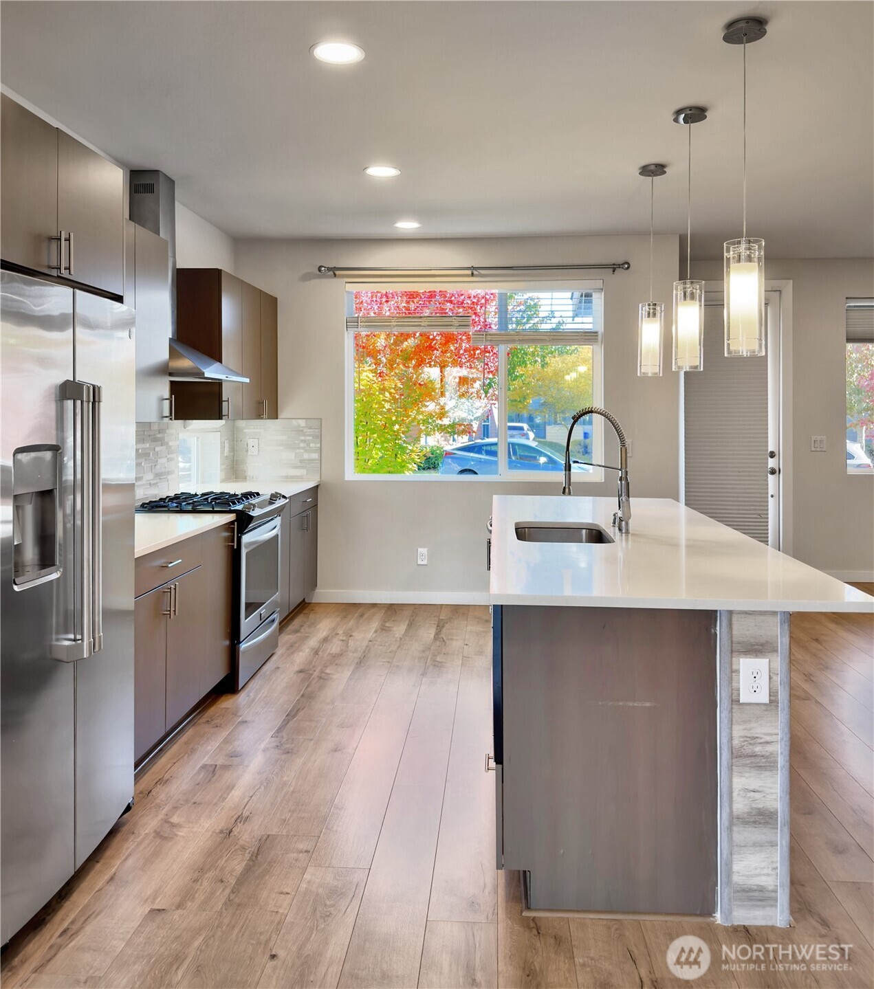 9849 6th Place SW Seattle WA 98106