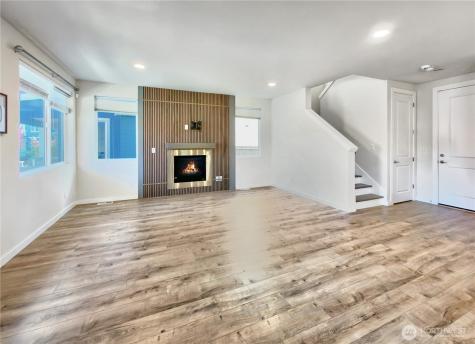 9849 6th Place SW Seattle WA 98106