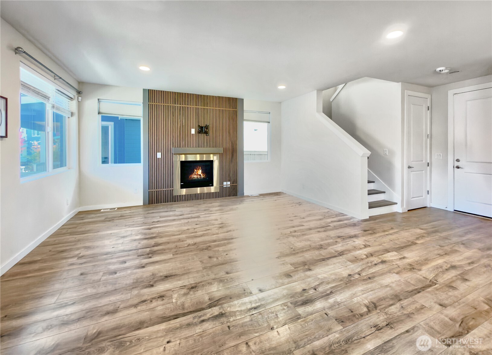 9849 6th Place SW Seattle WA 98106