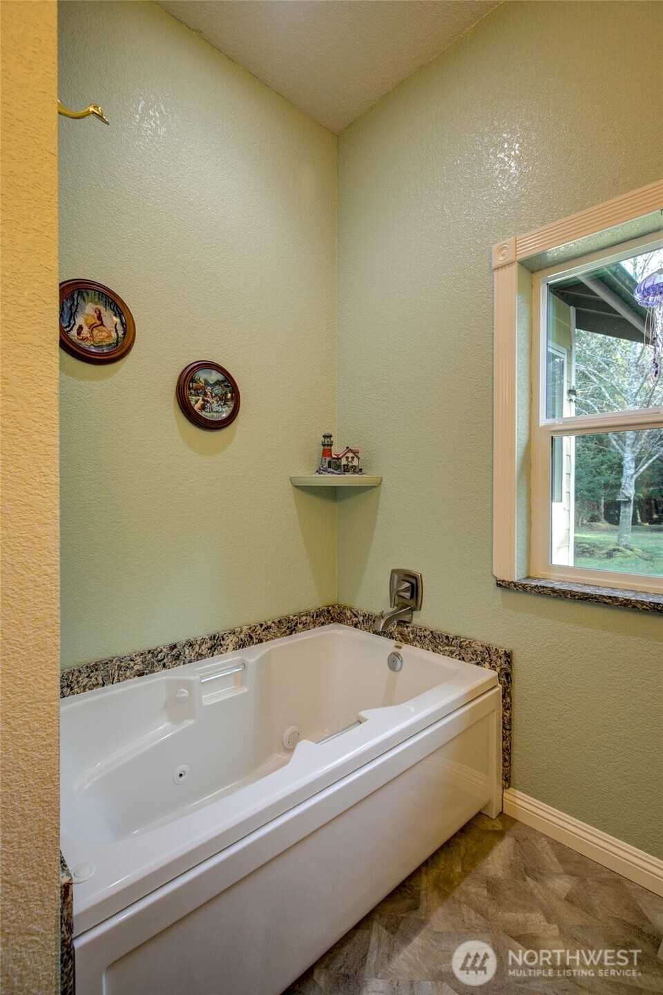 2696 State Route 109 Ocean Shores WA 98569