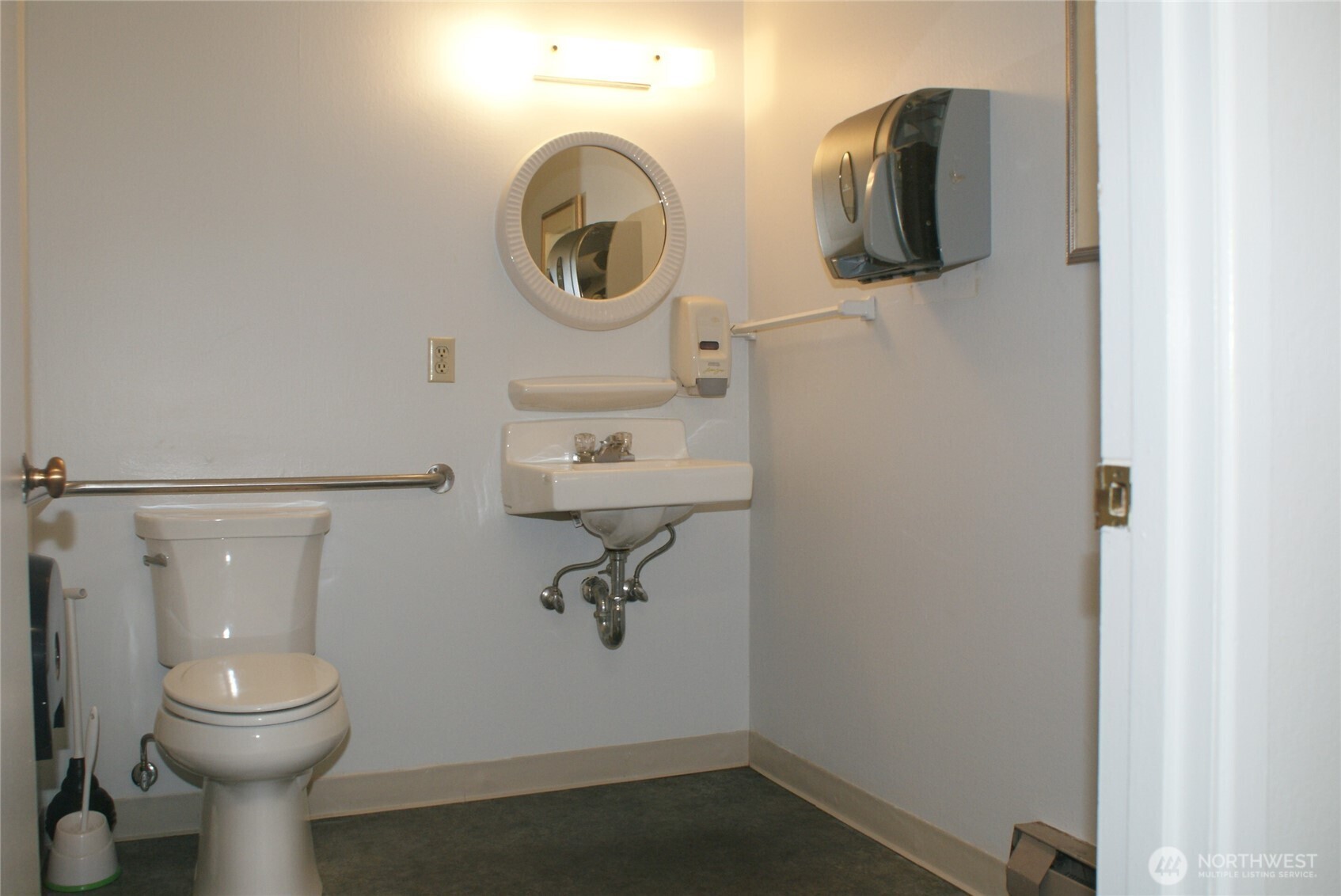 9050 Seward Park Avenue S Seattle WA 98118