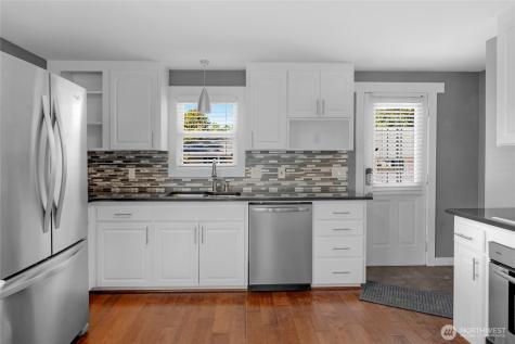 6315 W Beech Street Everett WA 98203