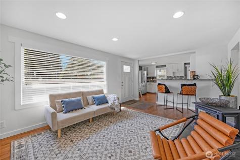 6315 W Beech Street Everett WA 98203