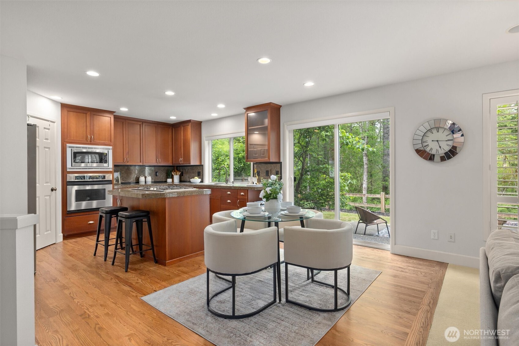 1021 271st Avenue SE Sammamish WA 98075