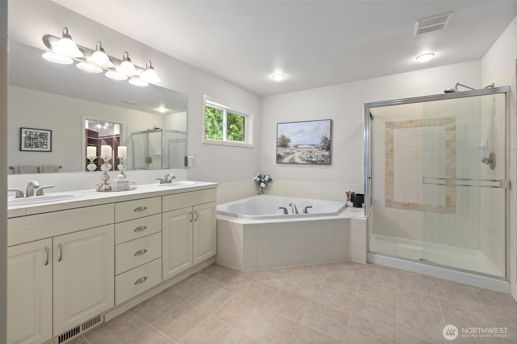 1021 271st Avenue SE Sammamish WA 98075
