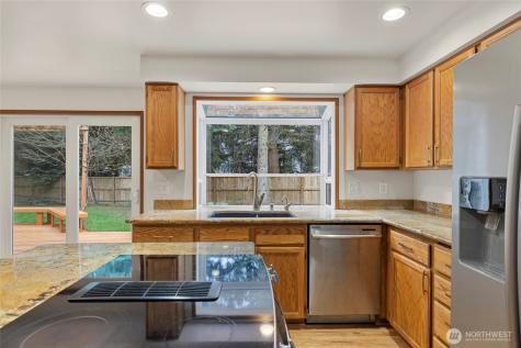 2064 Hoquiam Court NE Renton WA 98059
