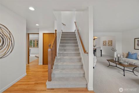 2064 Hoquiam Court NE Renton WA 98059
