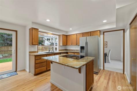 2064 Hoquiam Court NE Renton WA 98059