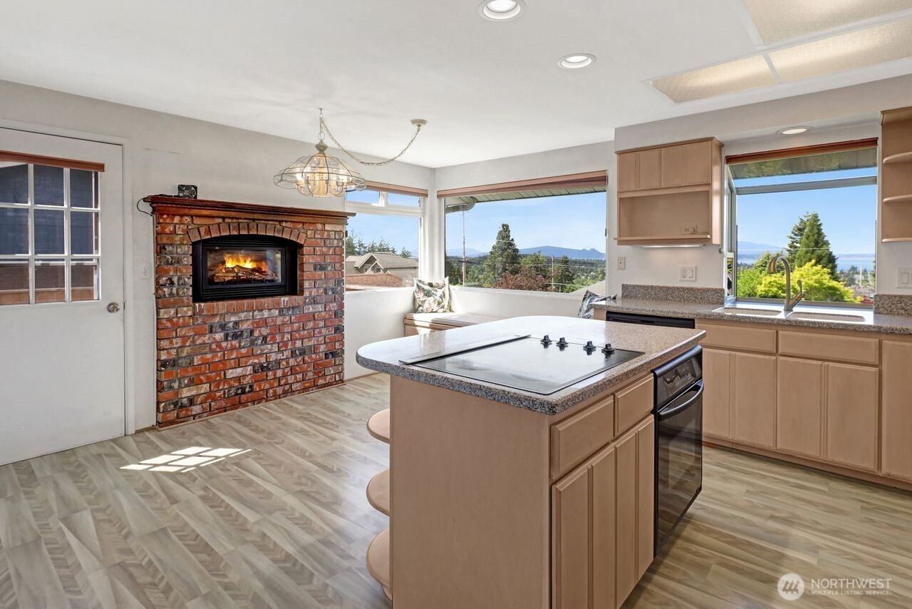 1129 37th Street Bellingham WA 98229