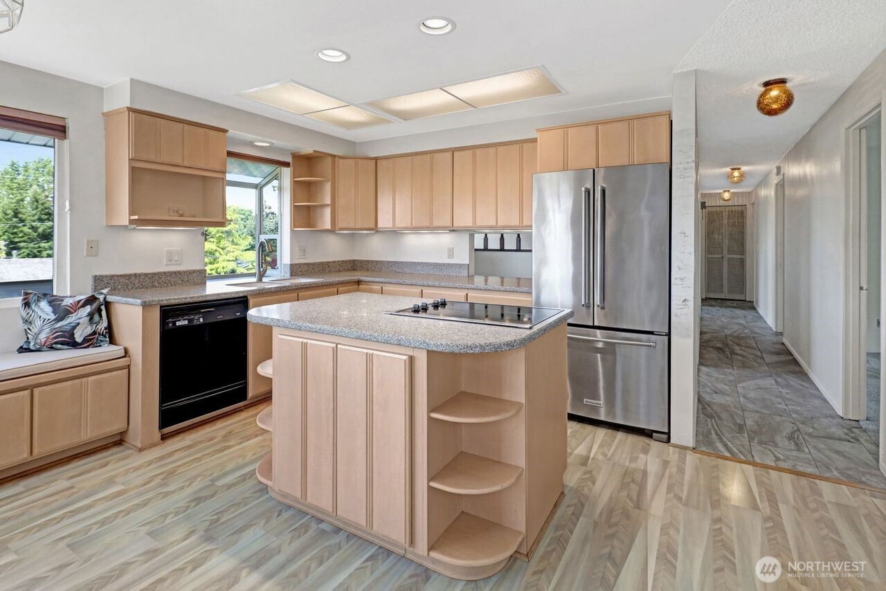 1129 37th Street Bellingham WA 98229