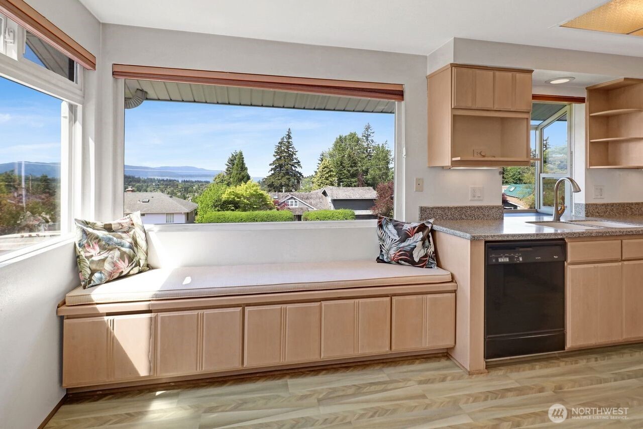 1129 37th Street Bellingham WA 98229