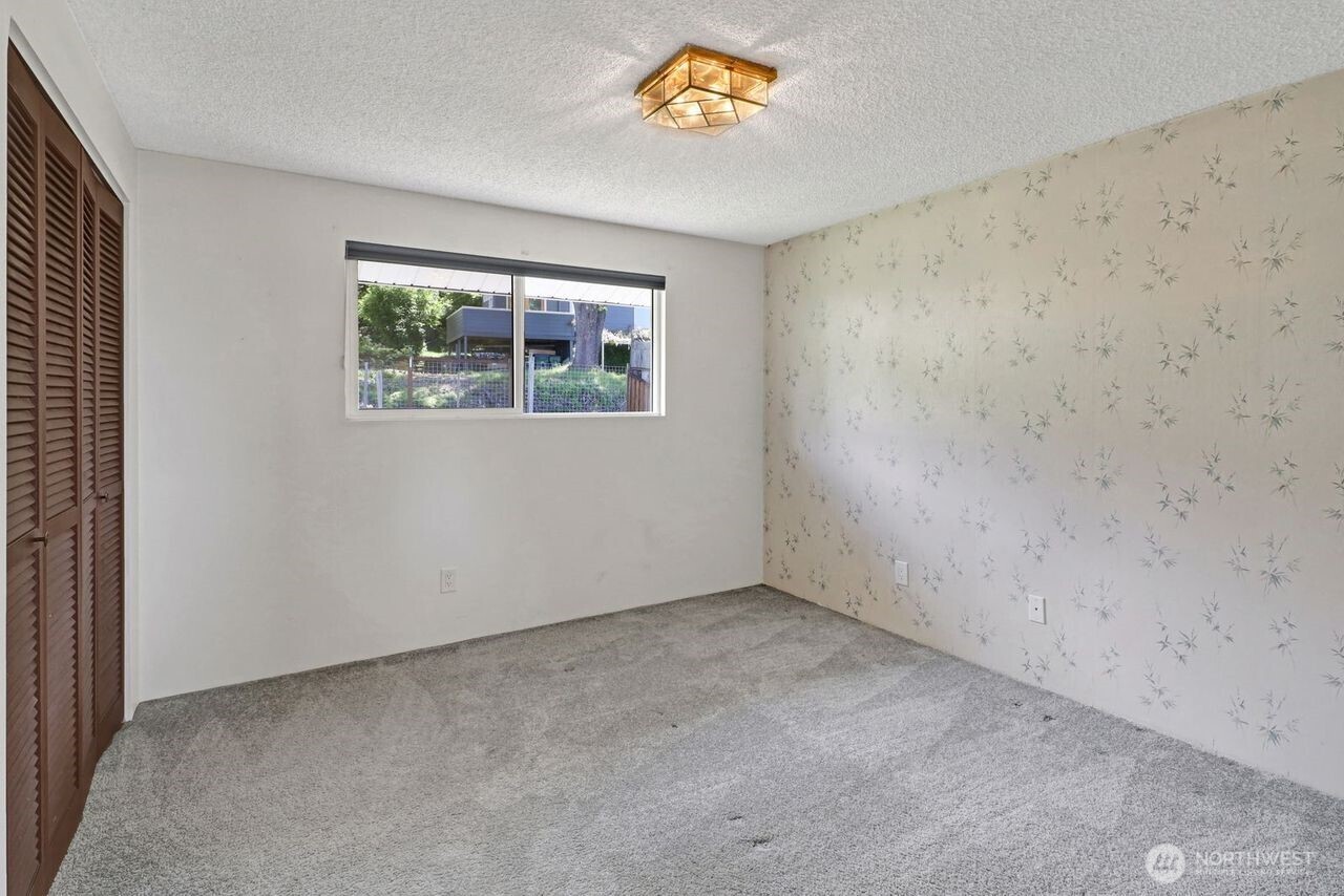 1129 37th Street Bellingham WA 98229