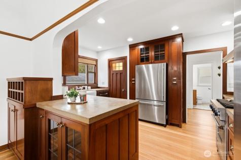 1471 NW 77th Street Seattle WA 98117