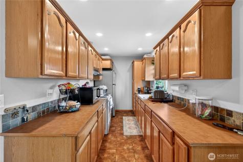 12215 34th Street Ct E Edgewood WA 98372