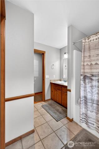 12215 34th Street Ct E Edgewood WA 98372
