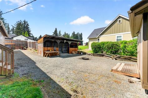 12215 34th Street Ct E Edgewood WA 98372