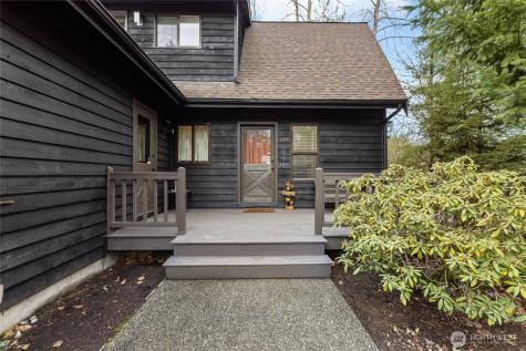 1110 15th Avenue SW Puyallup WA 98371