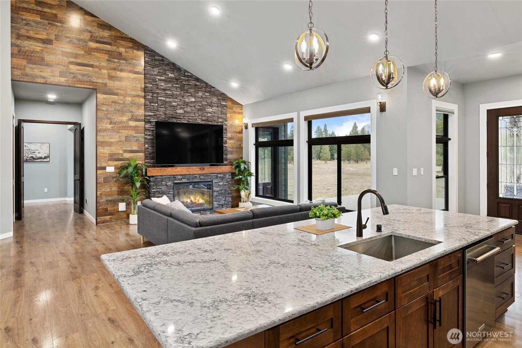 1550 Old Cedars Road Cle Elum WA 98922