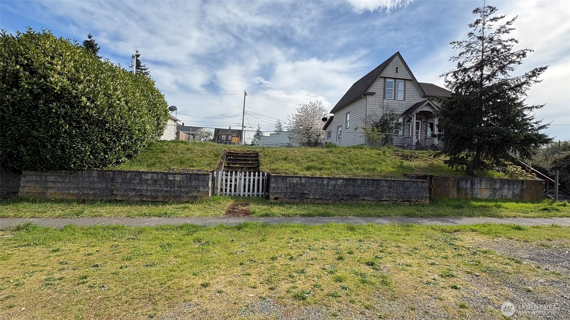502 E Wright Avenue Tacoma WA 98404