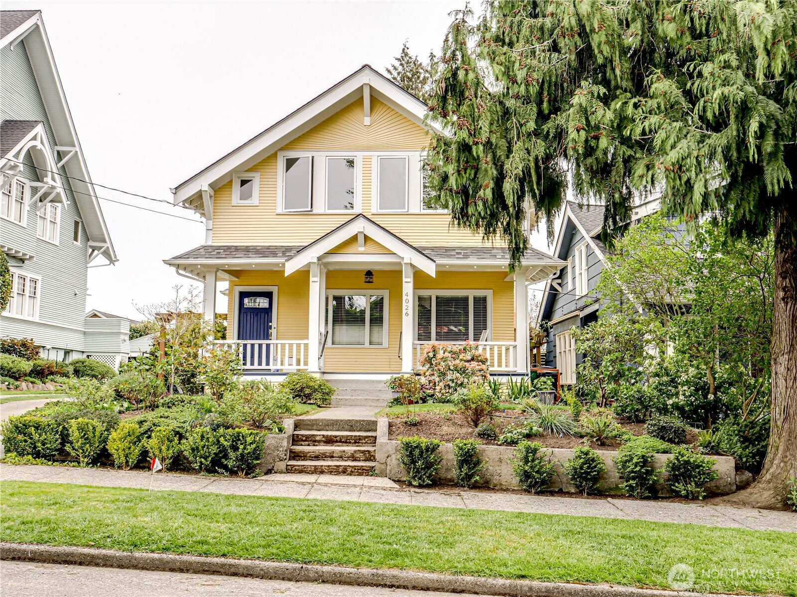 4026 Burke Avenue N Seattle WA 98103