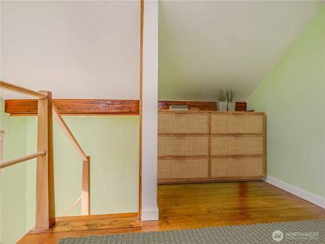 4026 Burke Avenue N Seattle WA 98103