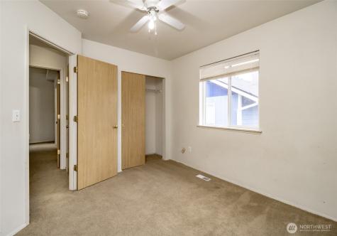 8717 161st Street E Puyallup WA 98375