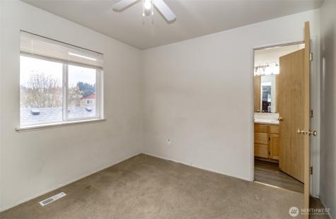 8717 161st Street E Puyallup WA 98375