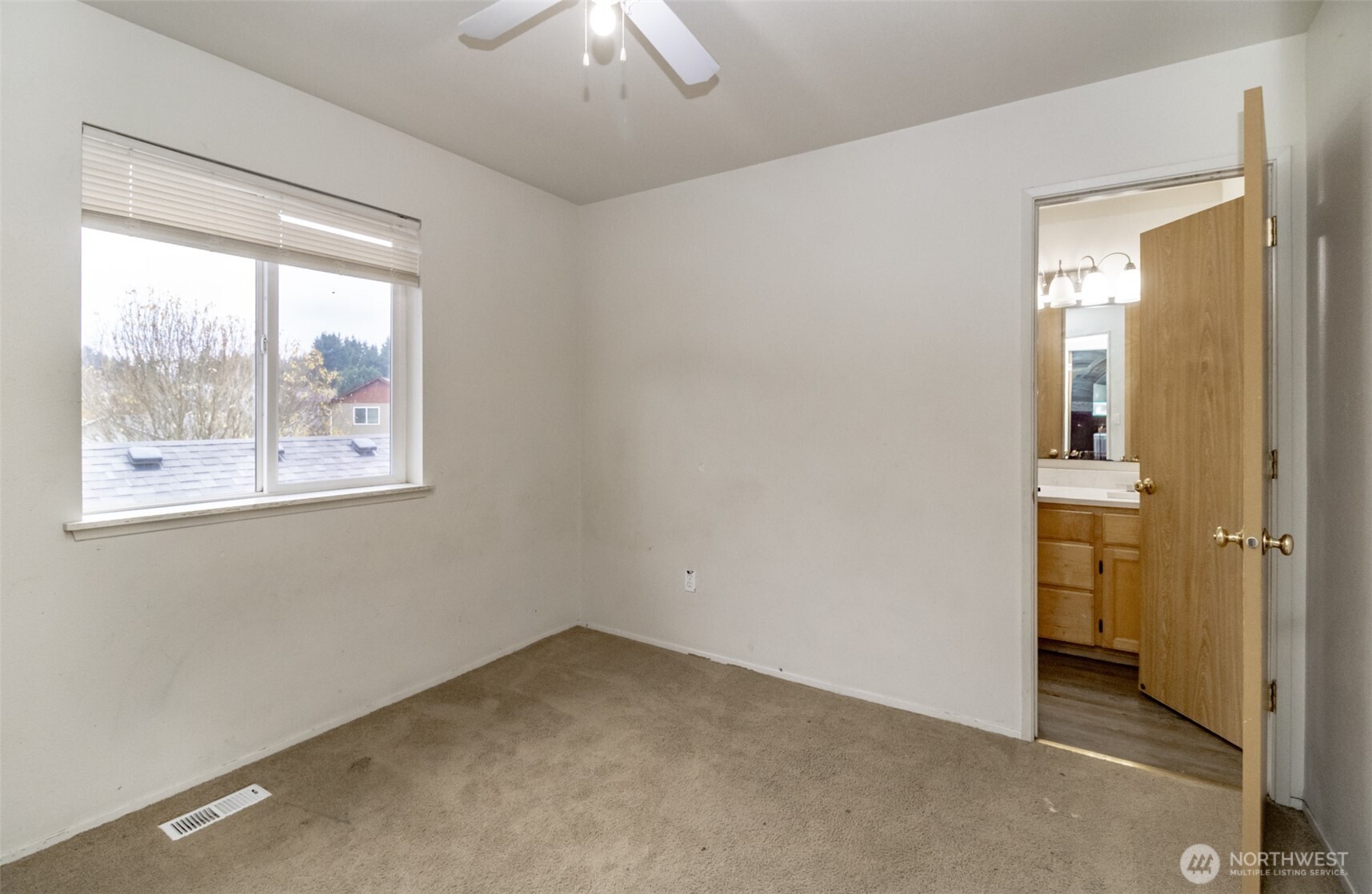 8717 161st Street E Puyallup WA 98375