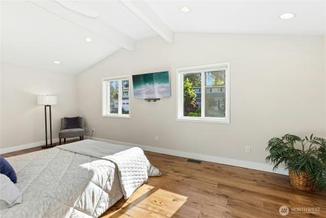 2011 145th Avenue SE Bellevue WA 98007