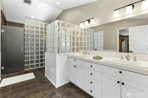 2011 145th Avenue SE Bellevue WA 98007
